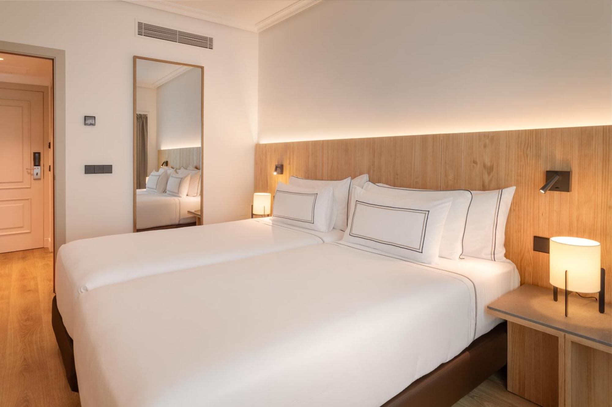 Melia Barajas 4* Madrid
