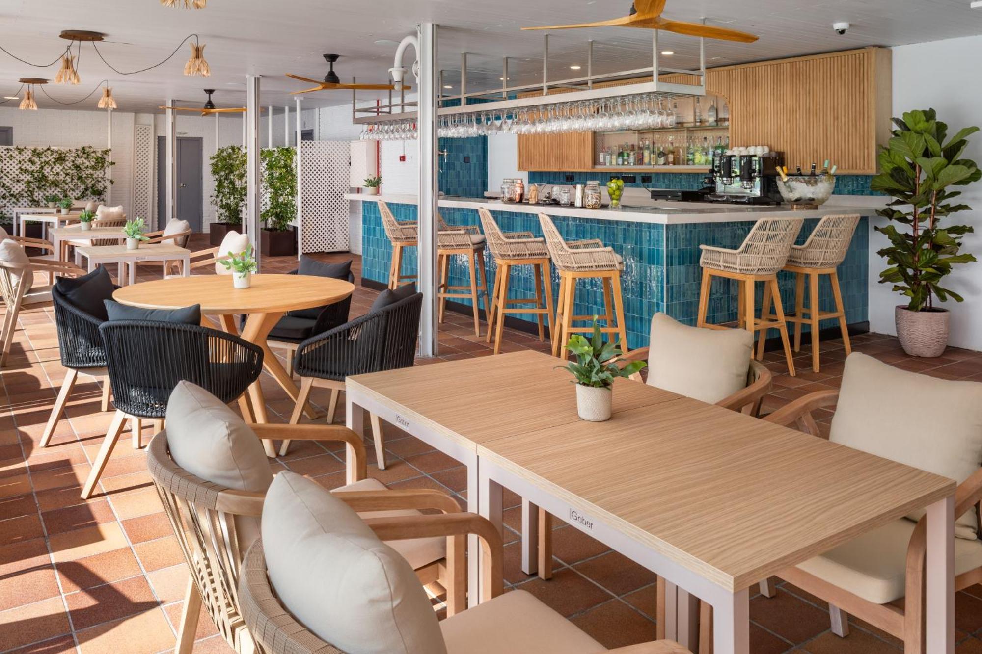 Melia Barajas Hotel 4*